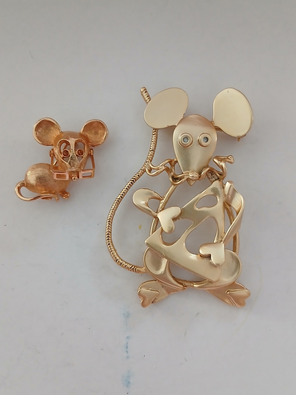 Gold-Tone Mouse Brooch and Pin Set